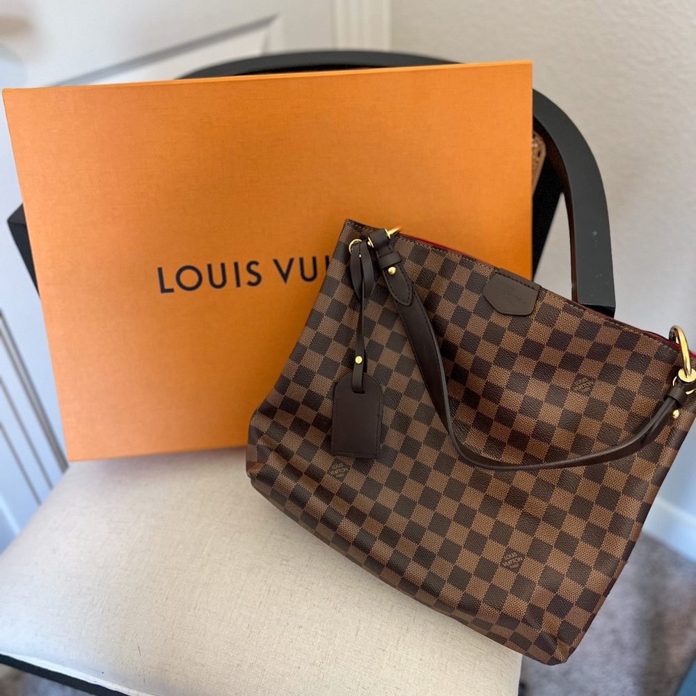 Louis Vuitton Graceful PM bag like new!
